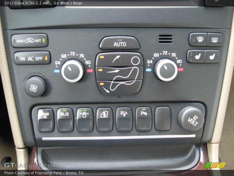 Controls of 2012 XC90 3.2 AWD
