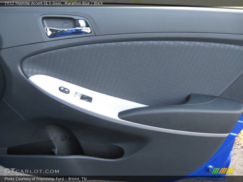 Marathon Blue / Black 2012 Hyundai Accent SE 5 Door