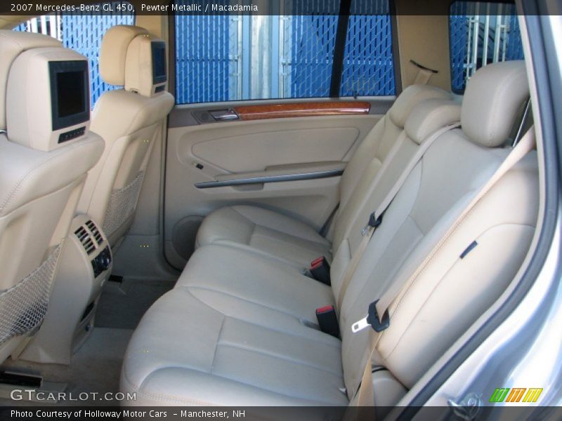 Pewter Metallic / Macadamia 2007 Mercedes-Benz GL 450