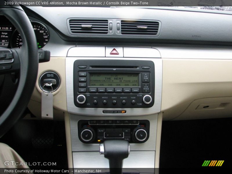 Mocha Brown Metallic / Cornsilk Beige Two-Tone 2009 Volkswagen CC VR6 4Motion