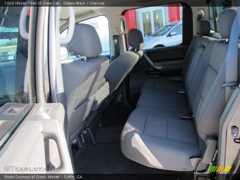 Galaxy Black / Charcoal 2009 Nissan Titan SE Crew Cab