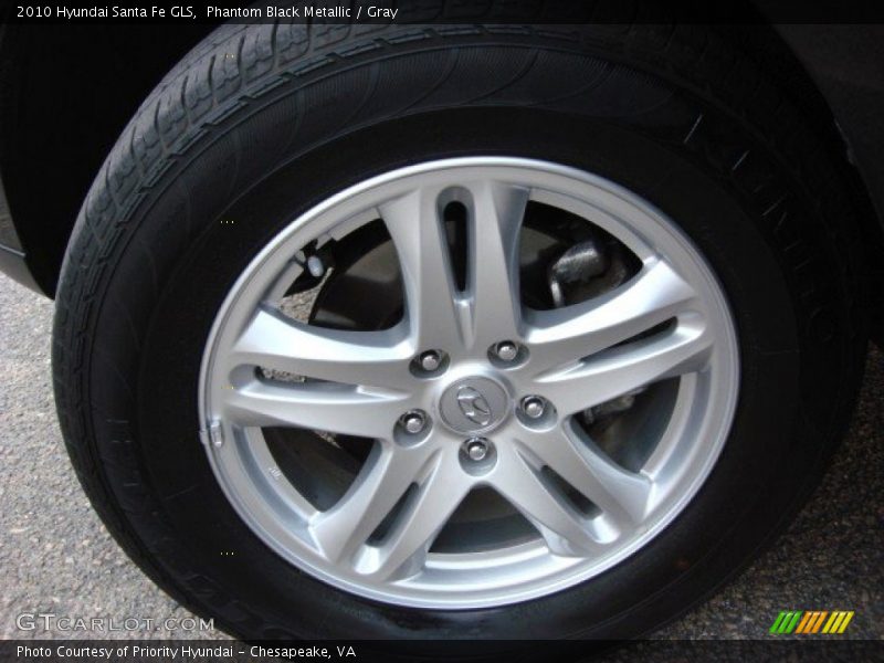 Phantom Black Metallic / Gray 2010 Hyundai Santa Fe GLS