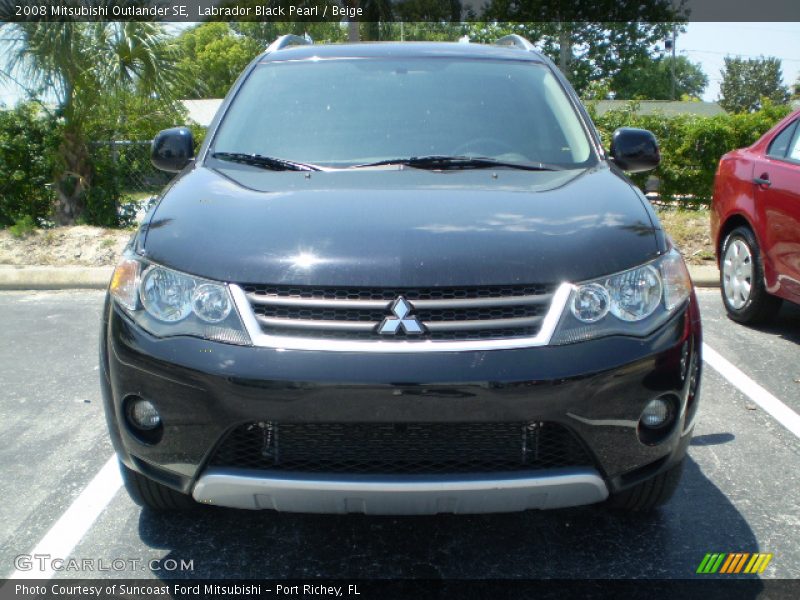 Labrador Black Pearl / Beige 2008 Mitsubishi Outlander SE