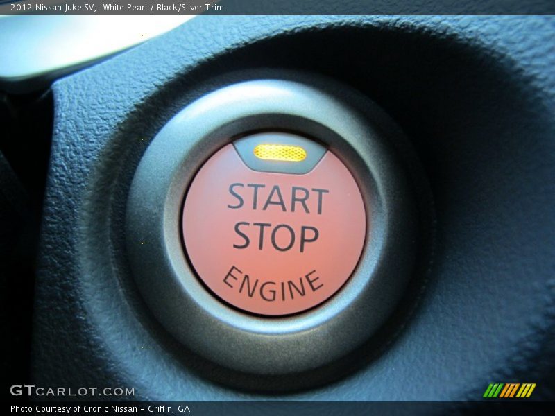 Controls of 2012 Juke SV