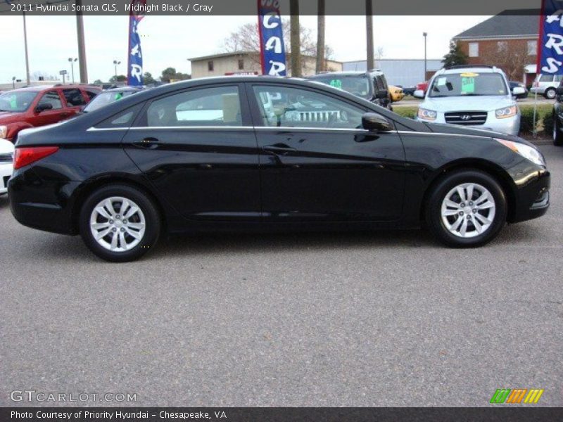 Midnight Black / Gray 2011 Hyundai Sonata GLS