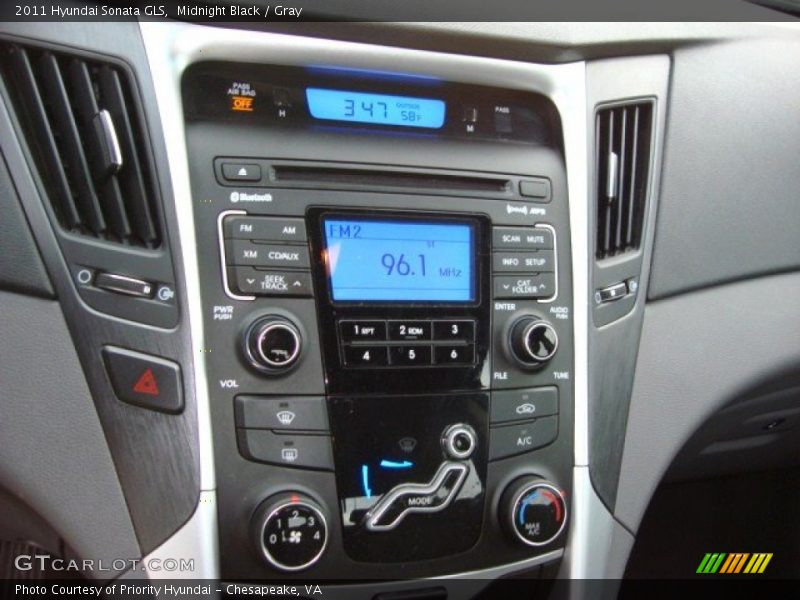 Midnight Black / Gray 2011 Hyundai Sonata GLS
