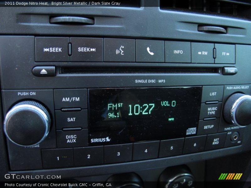 Bright Silver Metallic / Dark Slate Gray 2011 Dodge Nitro Heat