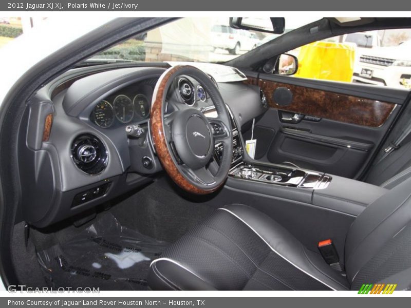 Polaris White / Jet/Ivory 2012 Jaguar XJ XJ