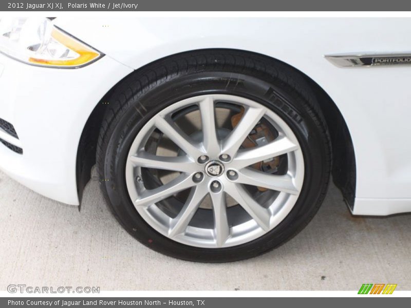 Polaris White / Jet/Ivory 2012 Jaguar XJ XJ