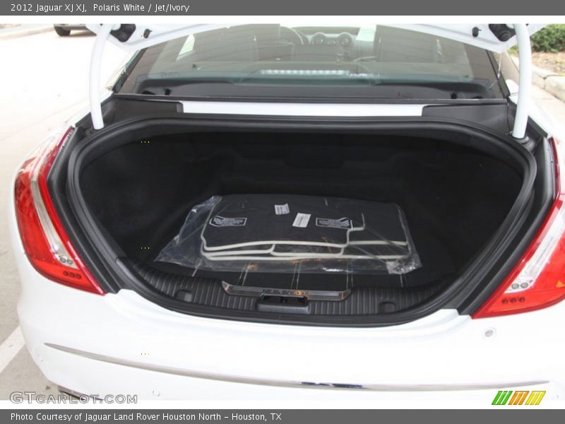Polaris White / Jet/Ivory 2012 Jaguar XJ XJ