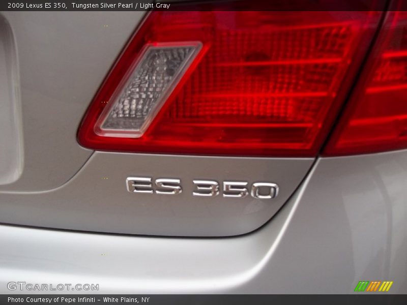 Tungsten Silver Pearl / Light Gray 2009 Lexus ES 350