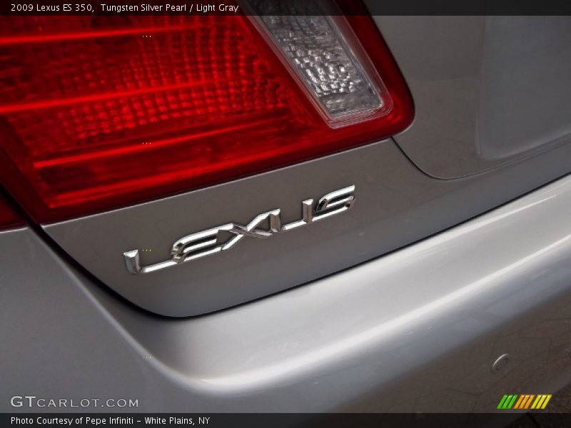 Tungsten Silver Pearl / Light Gray 2009 Lexus ES 350