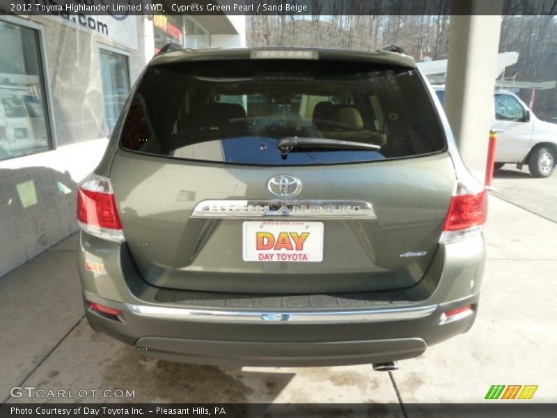 Cypress Green Pearl / Sand Beige 2012 Toyota Highlander Limited 4WD
