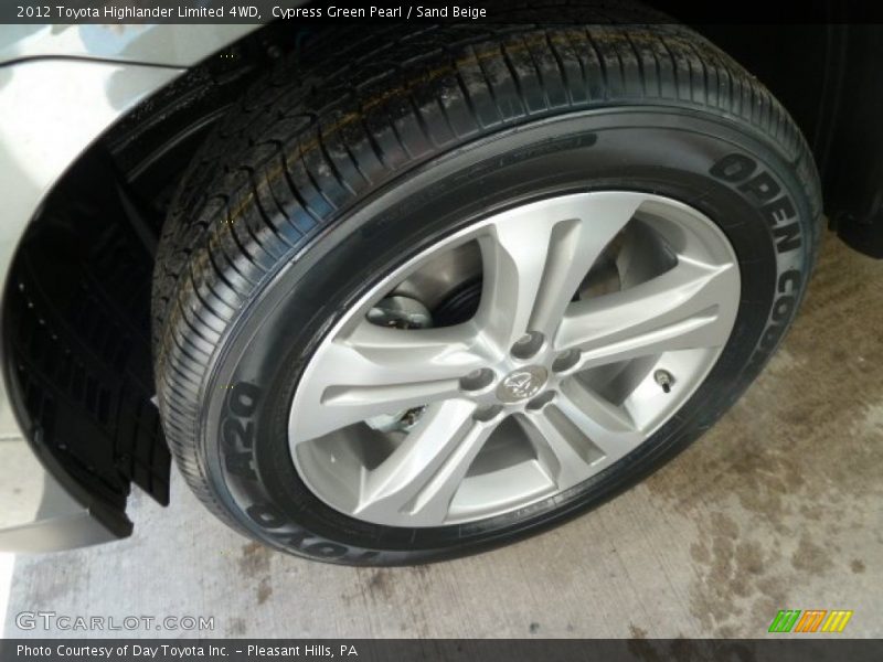 Cypress Green Pearl / Sand Beige 2012 Toyota Highlander Limited 4WD