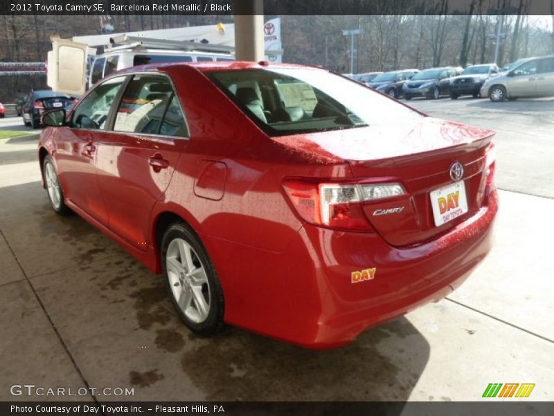 Barcelona Red Metallic / Black 2012 Toyota Camry SE