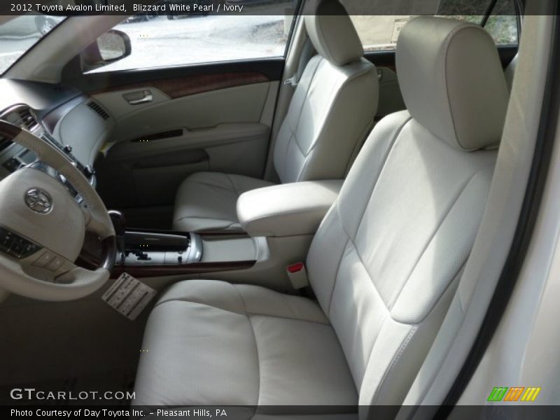 Blizzard White Pearl / Ivory 2012 Toyota Avalon Limited