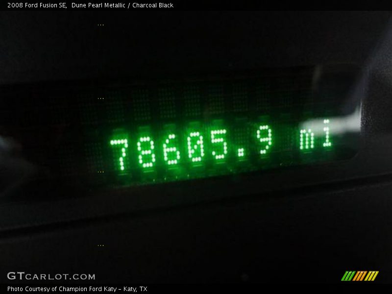 Dune Pearl Metallic / Charcoal Black 2008 Ford Fusion SE