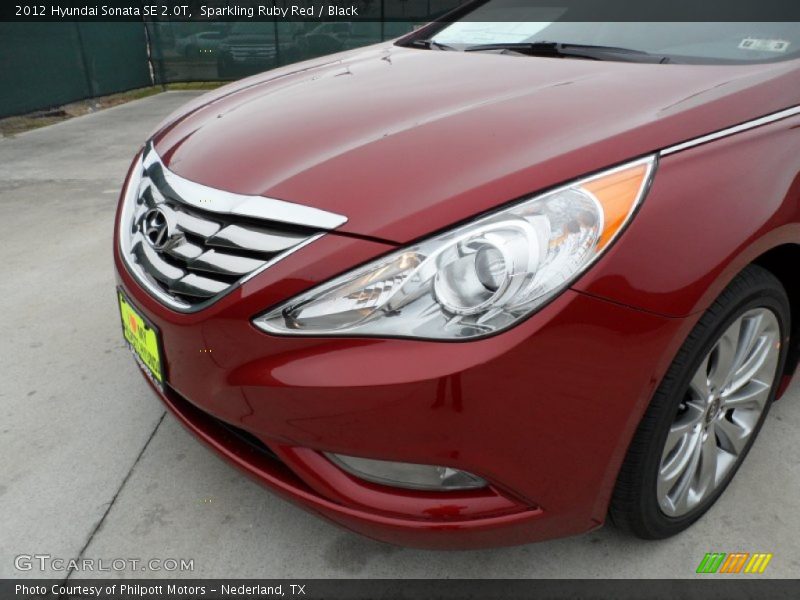 Sparkling Ruby Red / Black 2012 Hyundai Sonata SE 2.0T