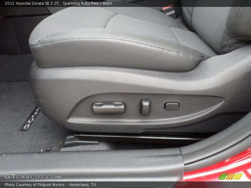 Sparkling Ruby Red / Black 2012 Hyundai Sonata SE 2.0T