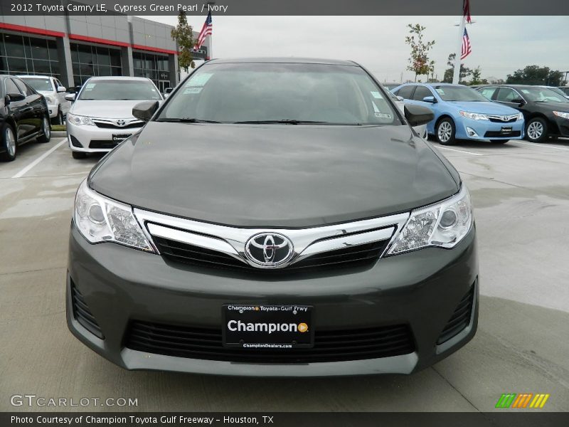 Cypress Green Pearl / Ivory 2012 Toyota Camry LE