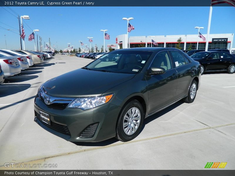 Cypress Green Pearl / Ivory 2012 Toyota Camry LE