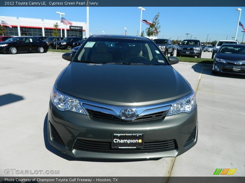Cypress Green Pearl / Ivory 2012 Toyota Camry LE