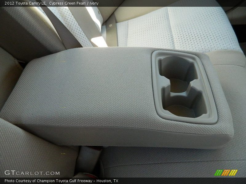 Cypress Green Pearl / Ivory 2012 Toyota Camry LE