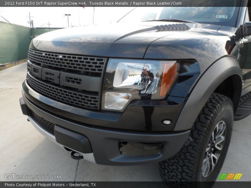 Tuxedo Black Metallic / Raptor Black Leather/Cloth 2012 Ford F150 SVT Raptor SuperCrew 4x4