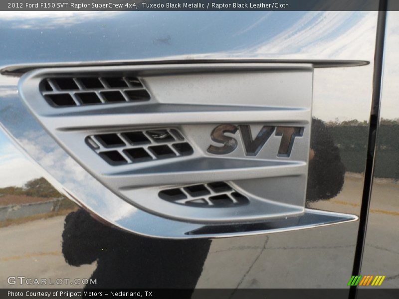  2012 F150 SVT Raptor SuperCrew 4x4 Logo