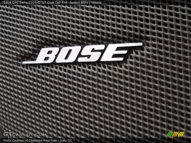 Summit White / Neutral 2004 GMC Sierra 2500HD SLT Crew Cab 4x4