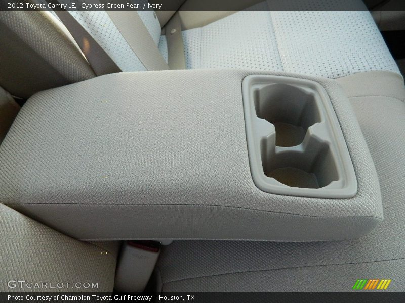Cypress Green Pearl / Ivory 2012 Toyota Camry LE