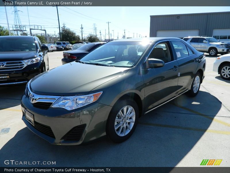 Cypress Green Pearl / Ivory 2012 Toyota Camry LE