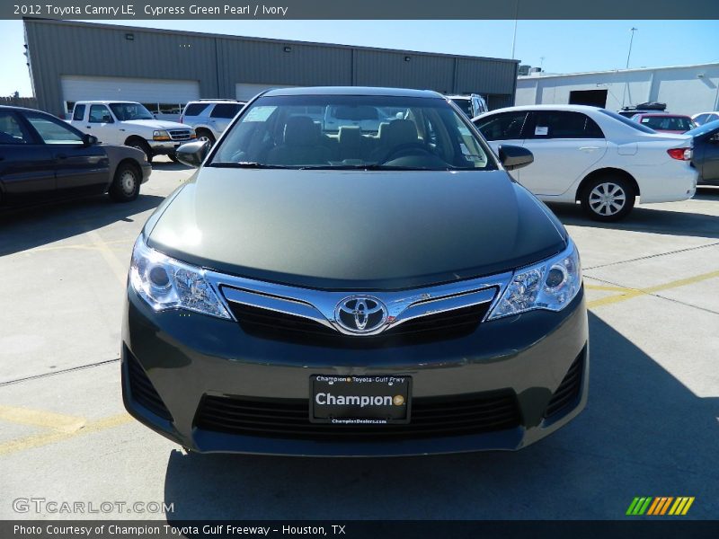 Cypress Green Pearl / Ivory 2012 Toyota Camry LE