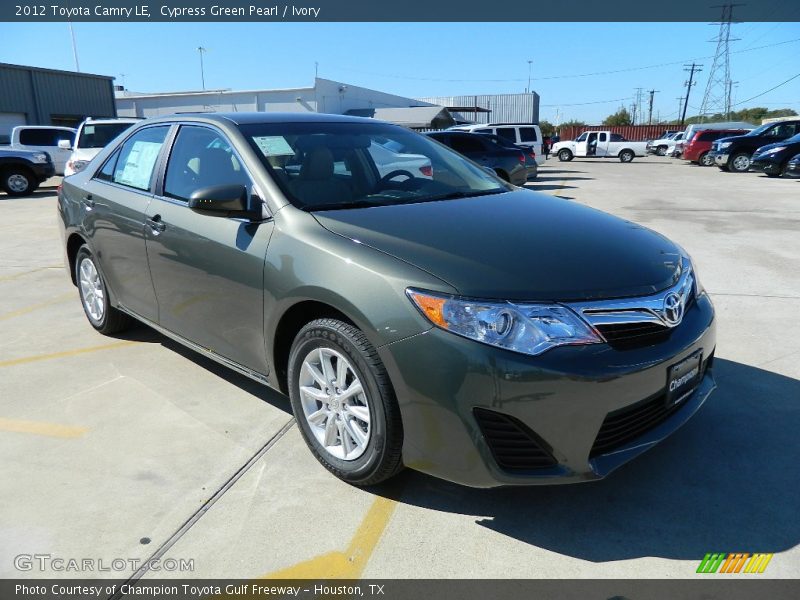 Cypress Green Pearl / Ivory 2012 Toyota Camry LE