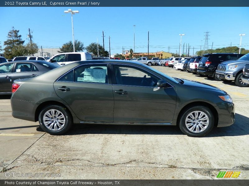 Cypress Green Pearl / Ivory 2012 Toyota Camry LE