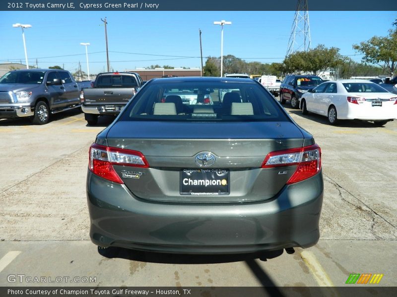 Cypress Green Pearl / Ivory 2012 Toyota Camry LE