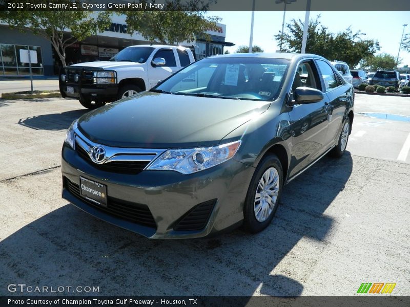 Cypress Green Pearl / Ivory 2012 Toyota Camry LE