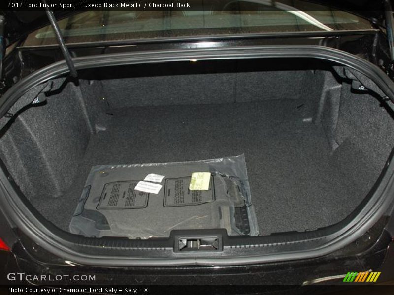  2012 Fusion Sport Trunk