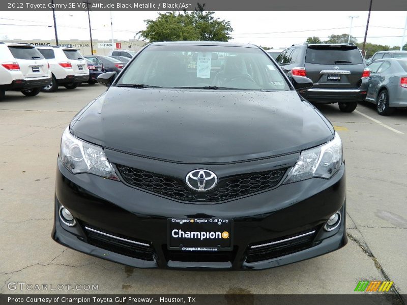 Attitude Black Metallic / Black/Ash 2012 Toyota Camry SE V6