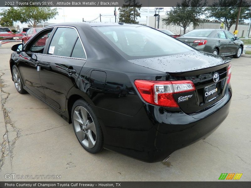 Attitude Black Metallic / Black/Ash 2012 Toyota Camry SE V6