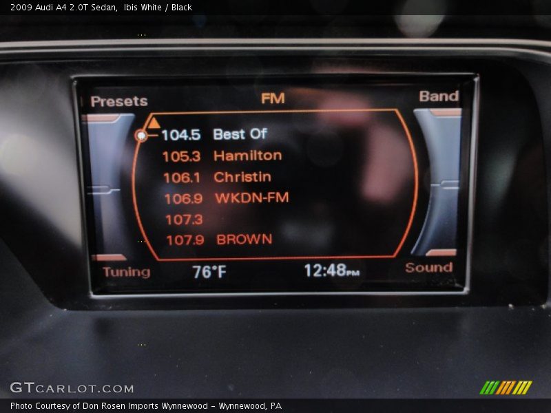 Ibis White / Black 2009 Audi A4 2.0T Sedan