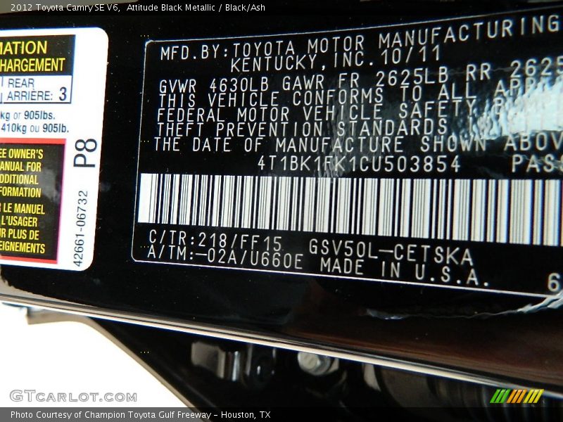 Attitude Black Metallic / Black/Ash 2012 Toyota Camry SE V6
