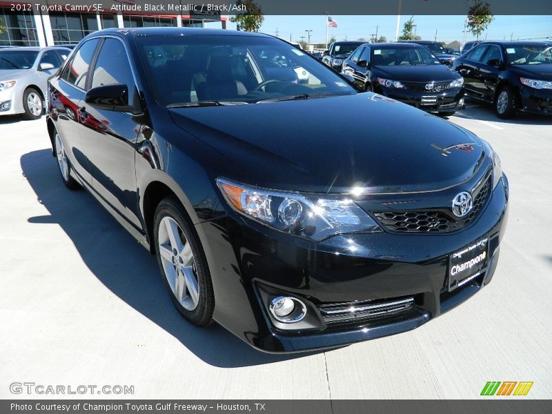 Attitude Black Metallic / Black/Ash 2012 Toyota Camry SE