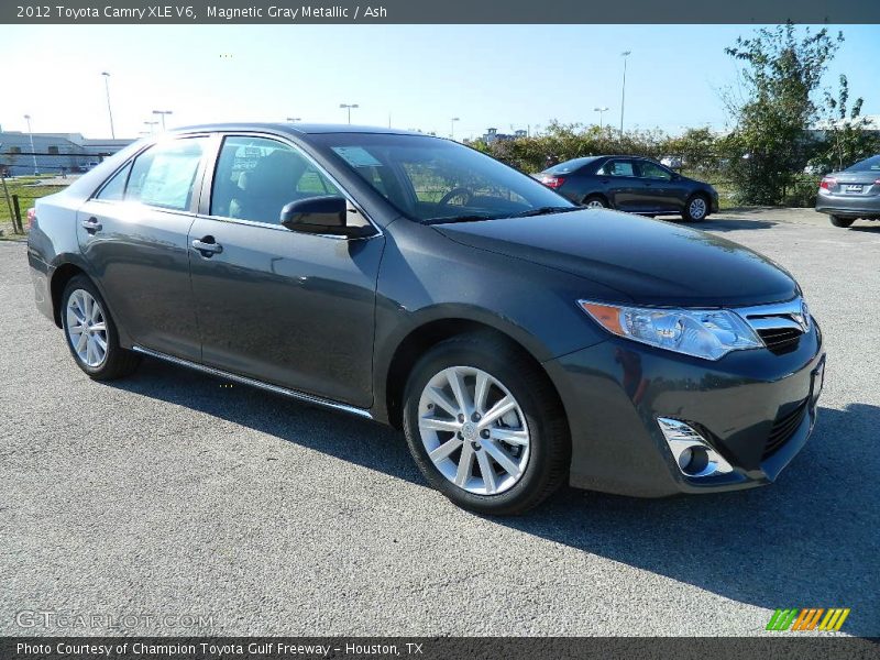 Magnetic Gray Metallic / Ash 2012 Toyota Camry XLE V6