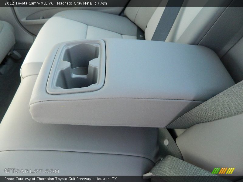 Magnetic Gray Metallic / Ash 2012 Toyota Camry XLE V6
