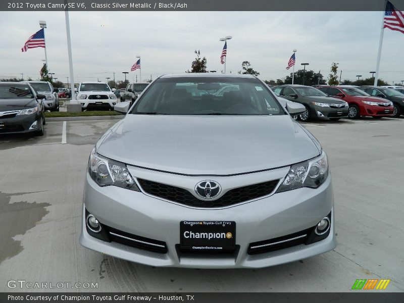 Classic Silver Metallic / Black/Ash 2012 Toyota Camry SE V6