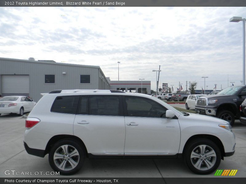 Blizzard White Pearl / Sand Beige 2012 Toyota Highlander Limited