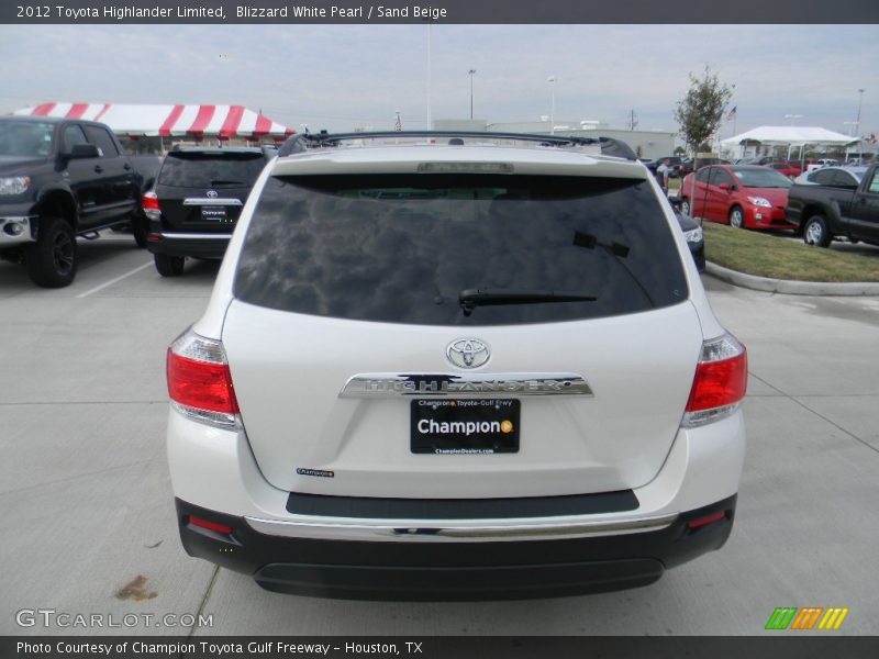 Blizzard White Pearl / Sand Beige 2012 Toyota Highlander Limited