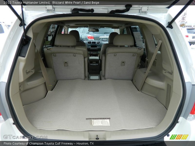 Blizzard White Pearl / Sand Beige 2012 Toyota Highlander Limited