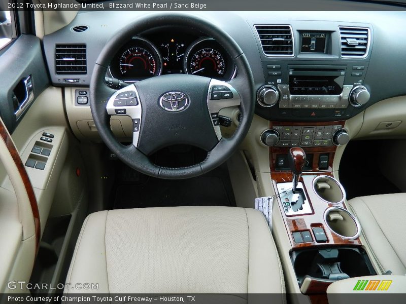 Blizzard White Pearl / Sand Beige 2012 Toyota Highlander Limited
